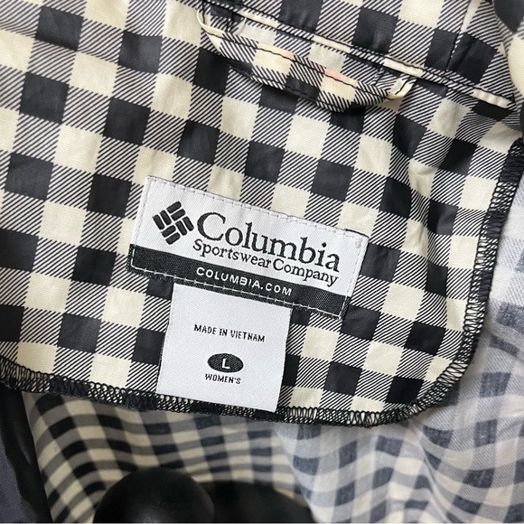 Columbia black and white  Checkered Women's rain Jacket size L - Picture 3 of 3